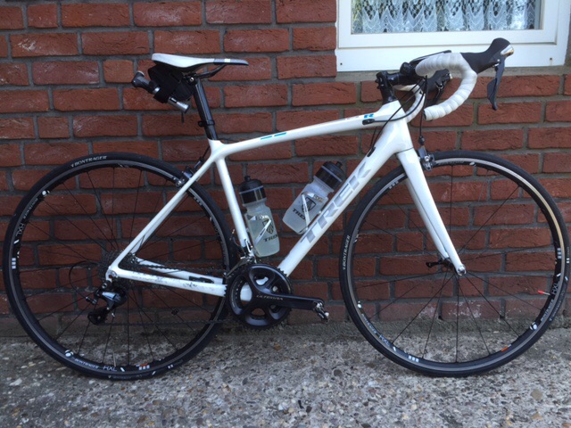 Passt gut zusammen: Mileba ProPo und Trek Emonda