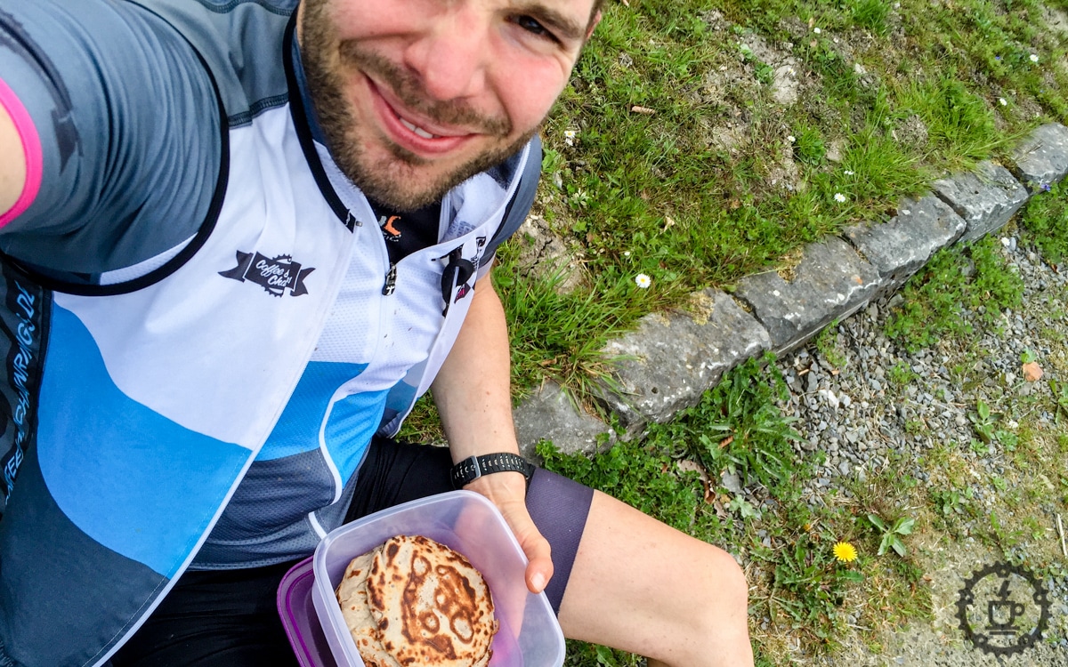 Buchweizen Pancakes nach 06:30h im Sattel. Ein Gaumengenuss.