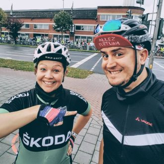 Maren und Jan kurz vor dem Start des Münsterland Giro 2017 Coffee and Chainrings